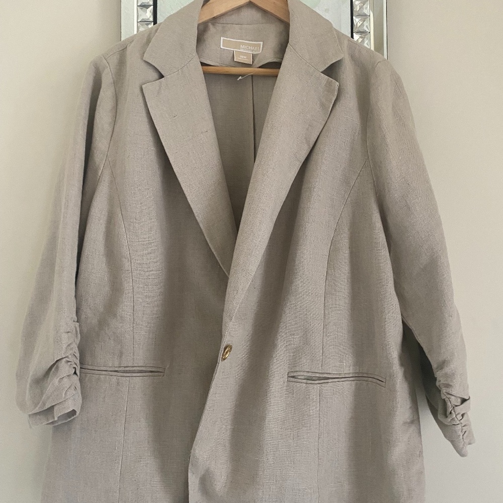 BRAND NEW MICHEL KORSE LINEN 100% JACKET SIZE 18W IN beautiful mushroom colour